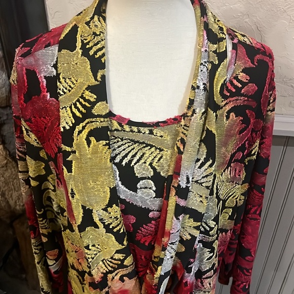 Multiples Tunic - Picture 2 of 7